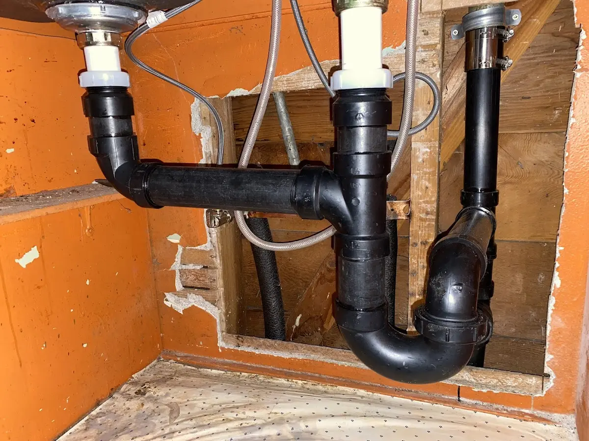 Professional Pipe Bursting equipment and tools on the job in Manor